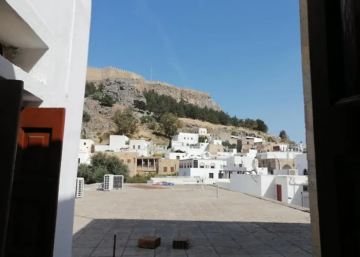 Eleftheria Lindian Ii Apartahotel