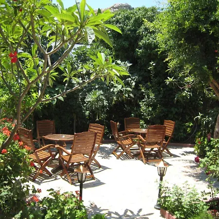 Aparthotel Eleftheria Lindian Ii *