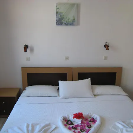 Eleftheria Lindian Ii Aparthotel