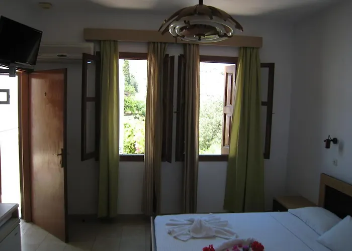 Eleftheria Lindian Ii Hotel apartamentowy Líndos