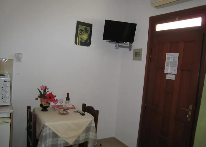 Eleftheria Lindian Ii Hotel apartamentowy Líndos