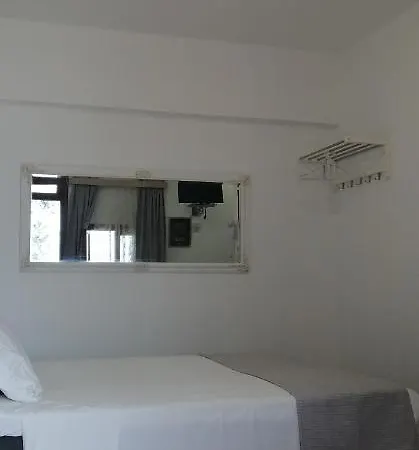 Eleftheria Lindian Ii 公寓式酒店