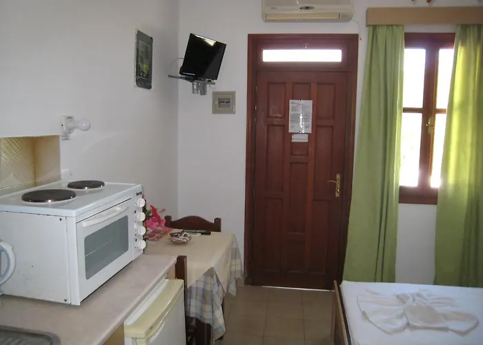 شقة فندقية Eleftheria Lindian Ii